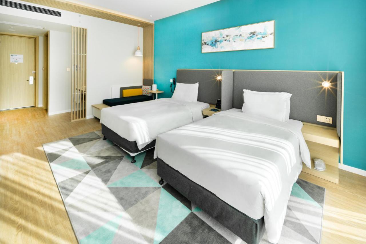 Holiday Inn Express Shanghai Pudong Zhangjiang By Ihg Exterior foto