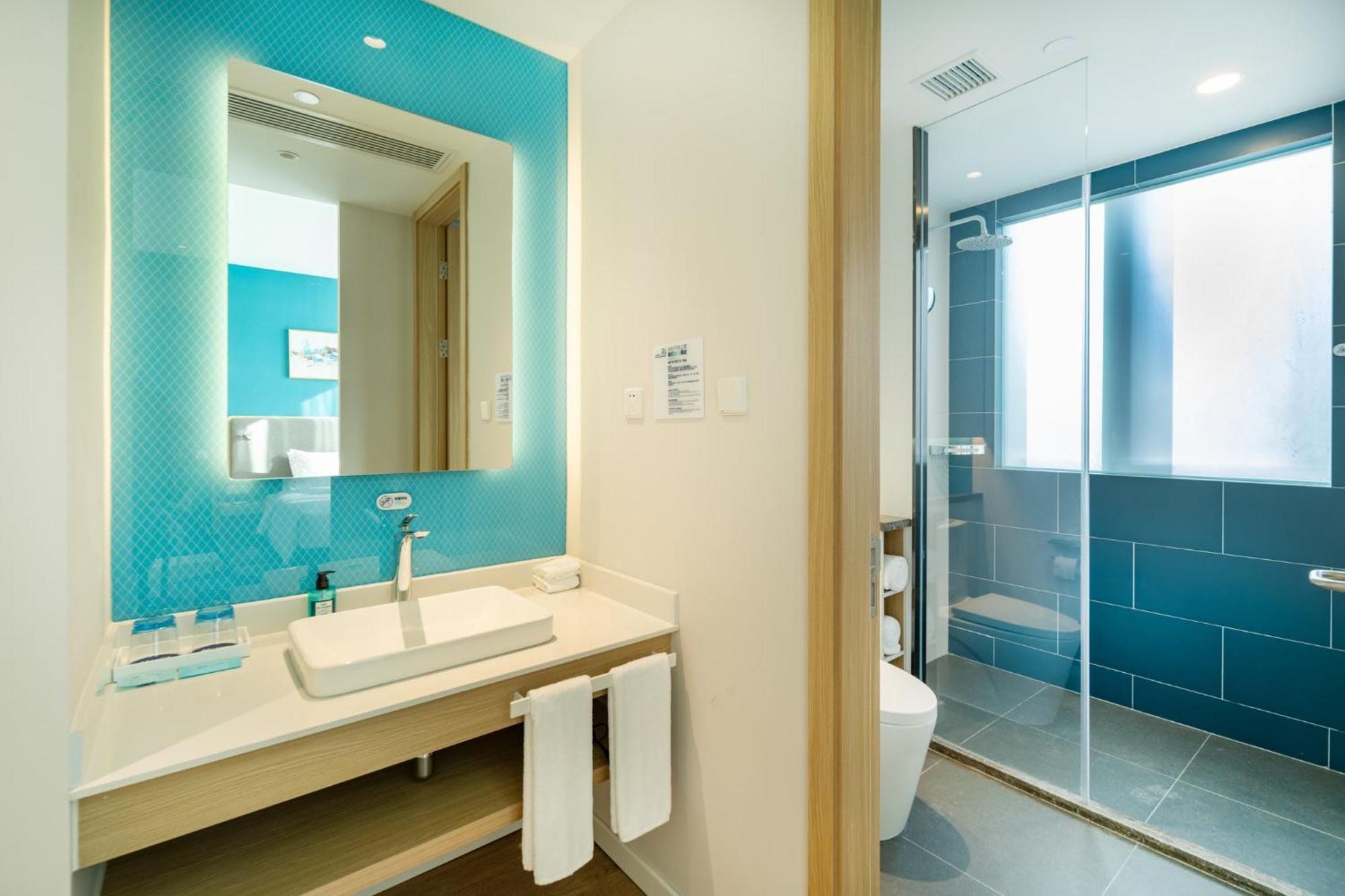 Holiday Inn Express Shanghai Pudong Zhangjiang By Ihg Exterior foto